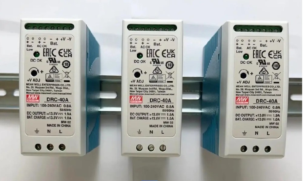 明緯封裝模塊電源，小巧精悍，為設(shè)備空間減負(fù)