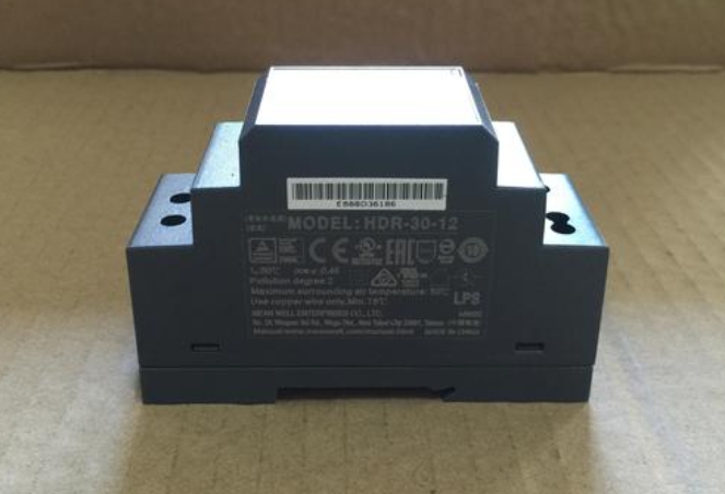 明緯控制箱/配線箱：優(yōu)化布線，提升效率