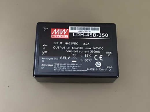 安防專用明緯電源穩(wěn)定供電守護(hù)平安